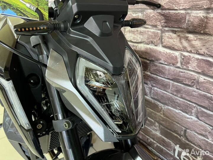 Дорожный мотоцикл DF Big Bore 300 (2023год)