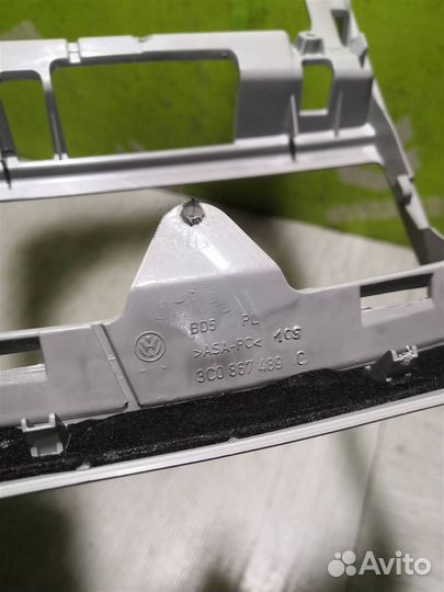 Рамка Фольксваген Пассат Б6