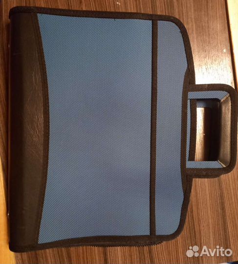 Папка-портфель новый выдвижные ручки