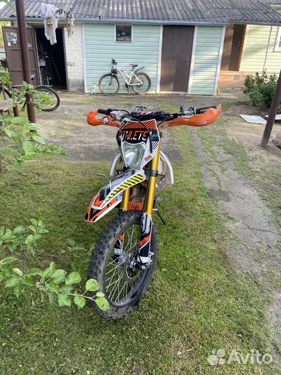 Regulmoto Athlete 250