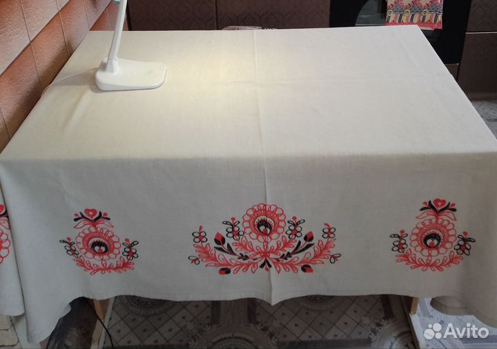 Скатерть, плотный лен