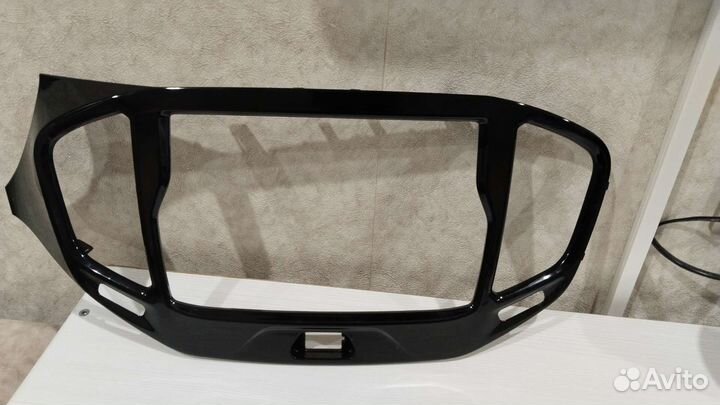 Штатная магнитола LADA vesta