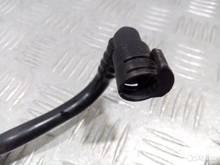 Б/У Трубка вакуумная#001