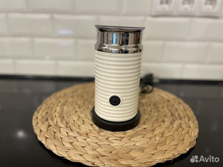 Капучинатор Nespresso Aeroccino 3 White