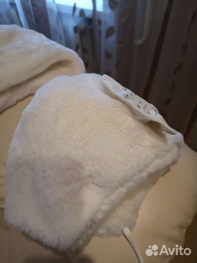 Зимняя меховая шапочка для девочки