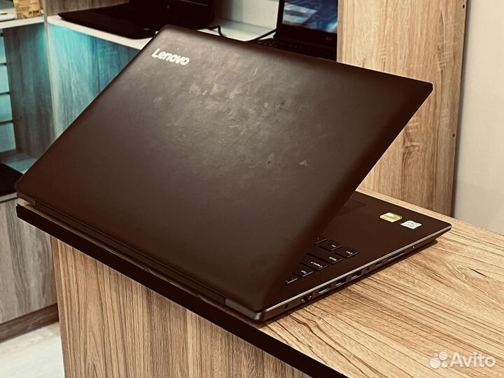 Идеальный вариант для игр или офиса. Lenovo