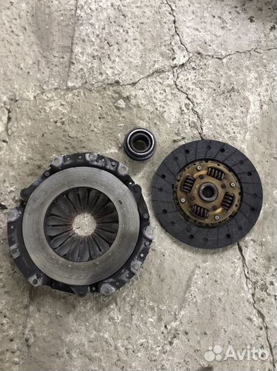 Комплект сцепленияна valeo на Мазду 323 f ba