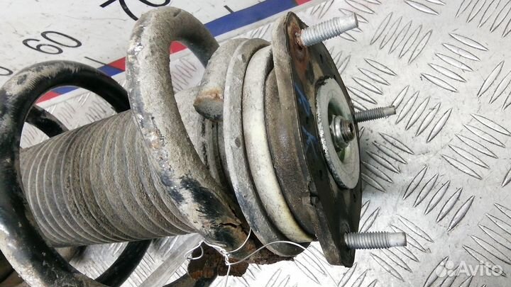 Стойка передняя Ford Transit (2006-2013)