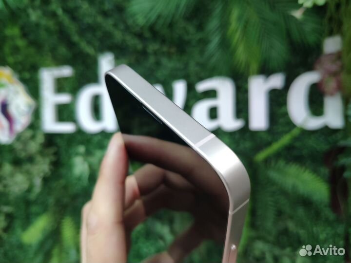 iPhone 13, 256 ГБ