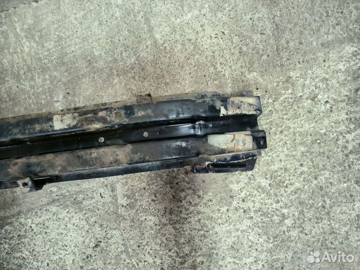 Усилитель переднего бампера Chevrolet Aveo 255