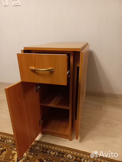 Стол книжка с ящиками