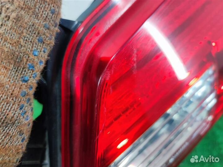 Фонарь задний внутренний правый Subaru Legacy/ Ou