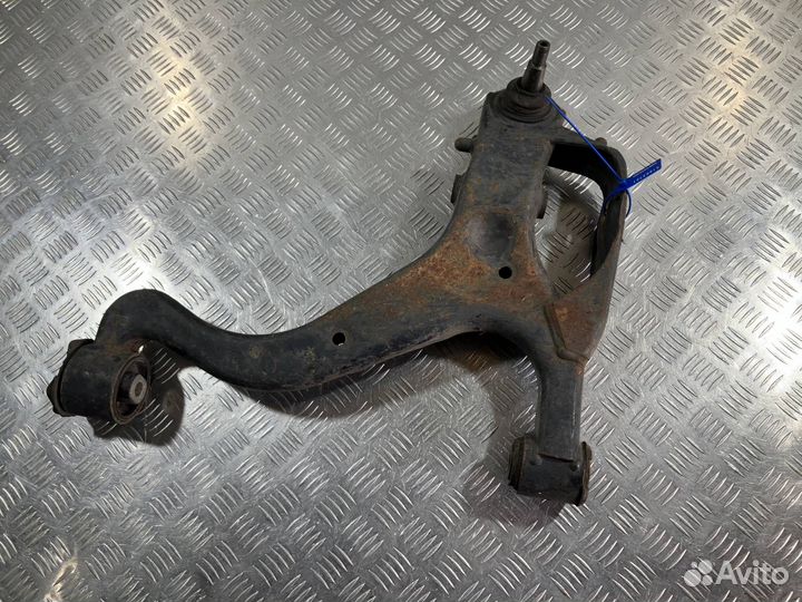 Рычаг передний правый нижний Land Rover