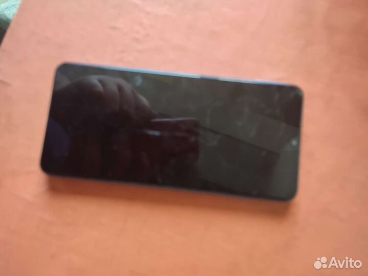 Samsung Galaxy M10, 3/32 ГБ