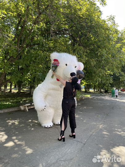 Белый мишка поздравление/Ростовая кукла