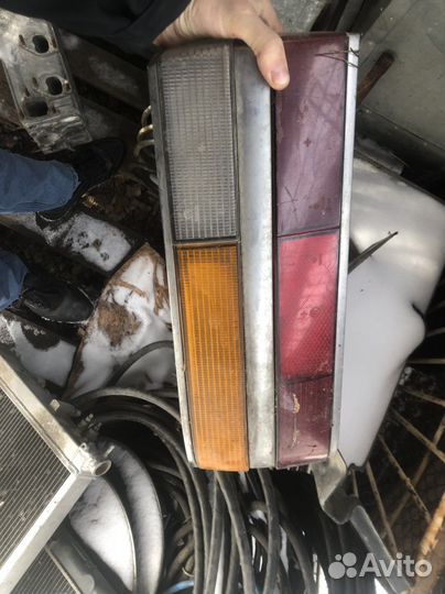 Задние фонари bmw e28