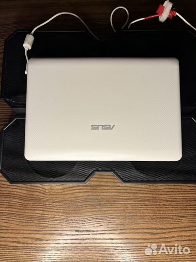 Нетбук Asus