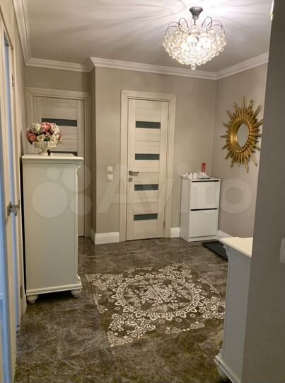 2-к. квартира, 64,9 м², 9/9 эт.