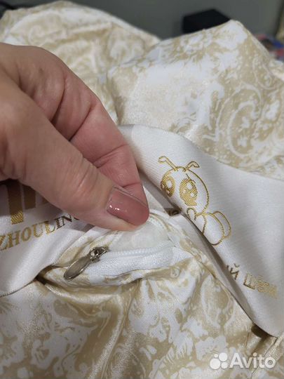 Одеяла и подушки шелкопряд