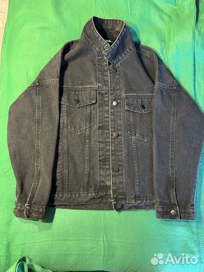 Джинсовая куртка