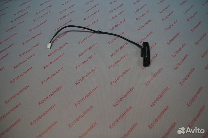 Nissan 84810-9F500 Кнопка открывания багажника