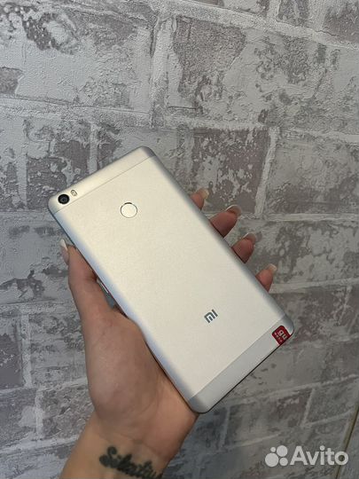 Xiaomi Mi Max 2, 4/64 ГБ