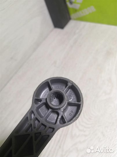 Ручка стеклоподъемника Форд Фокус 2 08-11