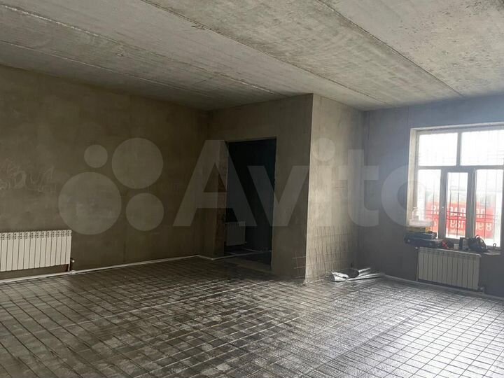 3-к. квартира, 112 м², 1/5 эт.