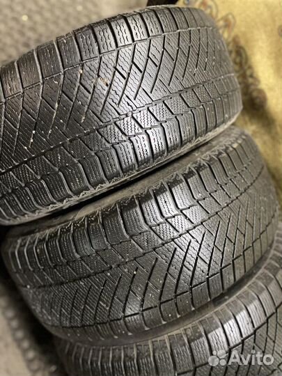 Continental ContiVikingContact 6 235/55 R17