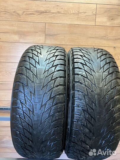 Nokian Tyres Hakkapeliitta R2 225/55 R17