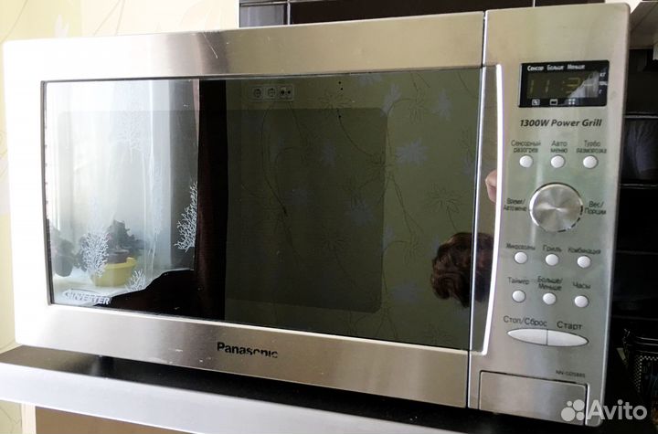 Микроволновая печь с грилем Panasonic NN-GD588S