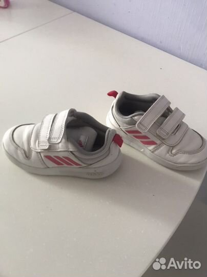 Кроссовки детские adidas 25 размер