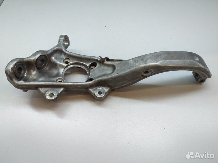 Кулак поворотный передний правый Bmw X6 E71 2007