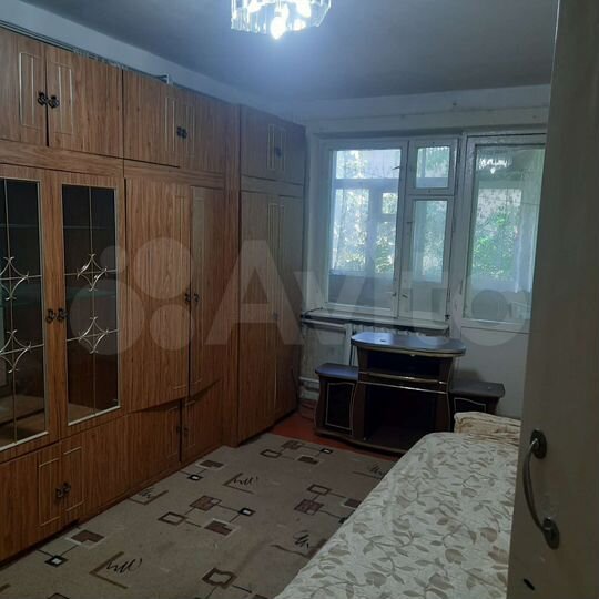 4-к. квартира, 85 м², 1/5 эт.