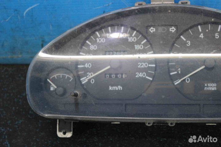 Панель приборов Mitsubishi Carisma (Мицубиси Кариз