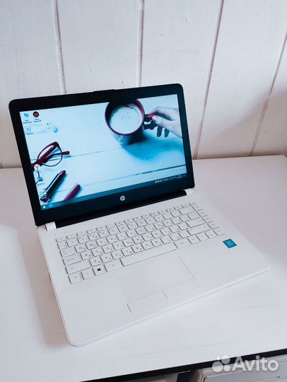 Cтилный Hp отл с(ssd/4ядер/4)