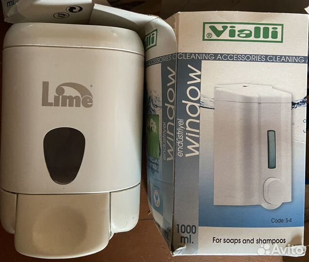 Диспенсер для жидкого мыла