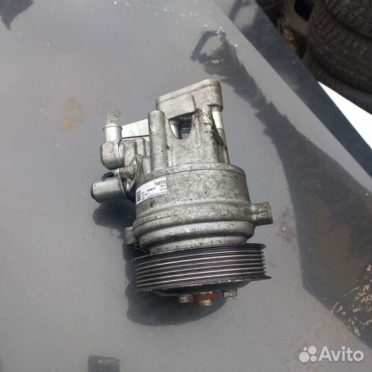 Насос бмв 5 6 2011г