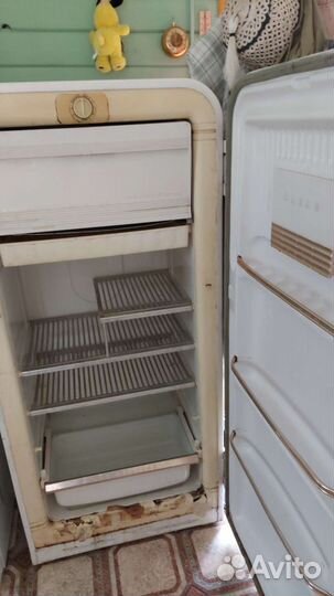 Холодильник бу