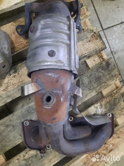 Выпускной коллектор на Тойота Клюгер, Харриер