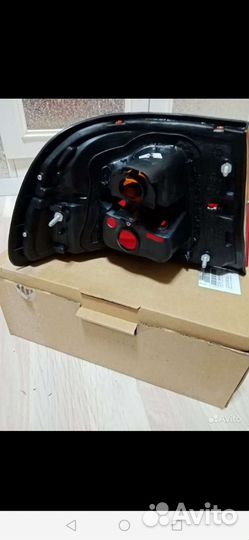 Стоп-сигнал Nissan Sunny B14