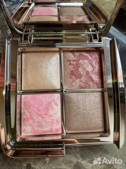 Палетка для лица Hourglass Golden Rose Edit