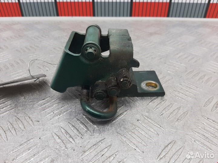 Петля двери передней правой для Audi A4 B5