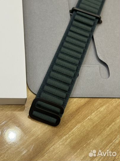 Apple Watch Ultra 2 Dark Green Alpine Loop L