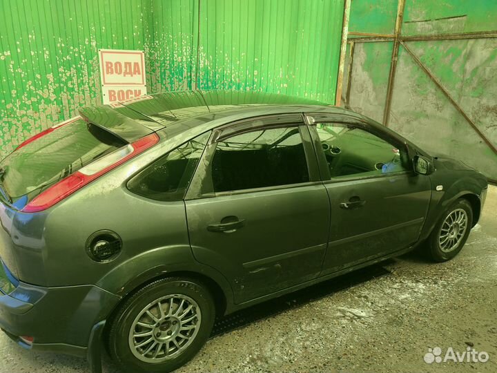 Ford Focus 1.4 МТ, 2006, 164 207 км