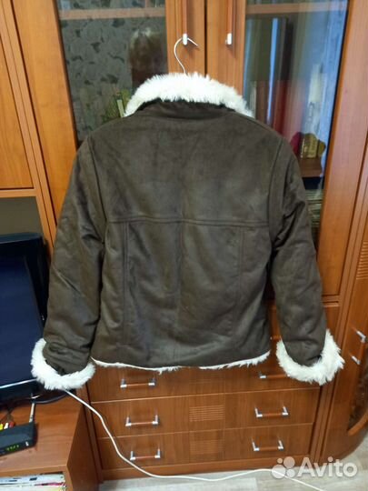 Куртка женская размер 46