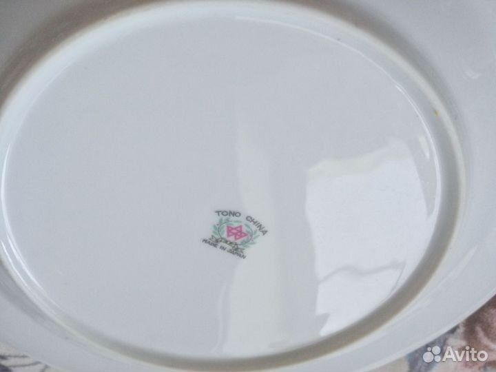 Тарелка плоская для второго Tono China 23 см Розы