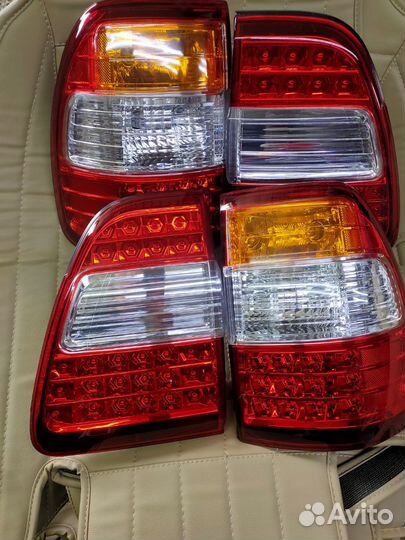 Задний фонарь toyota land cruiser 100