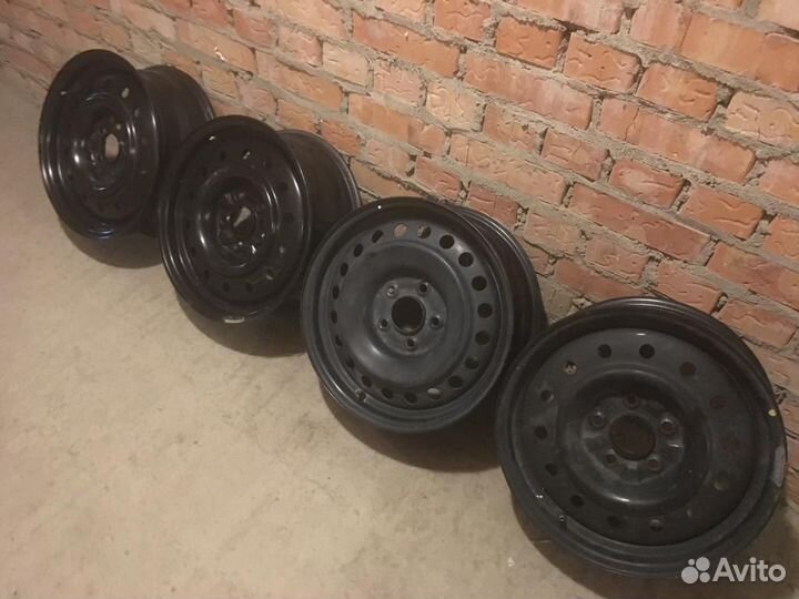 Диски R16 Nissan оригинал