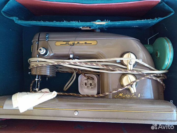 Швейная машинка бу